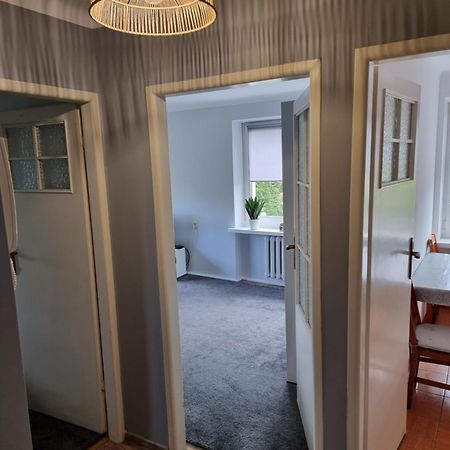 Apartament Dwupokojowy Z Balkonem 슈비노우이스쳬 외부 사진