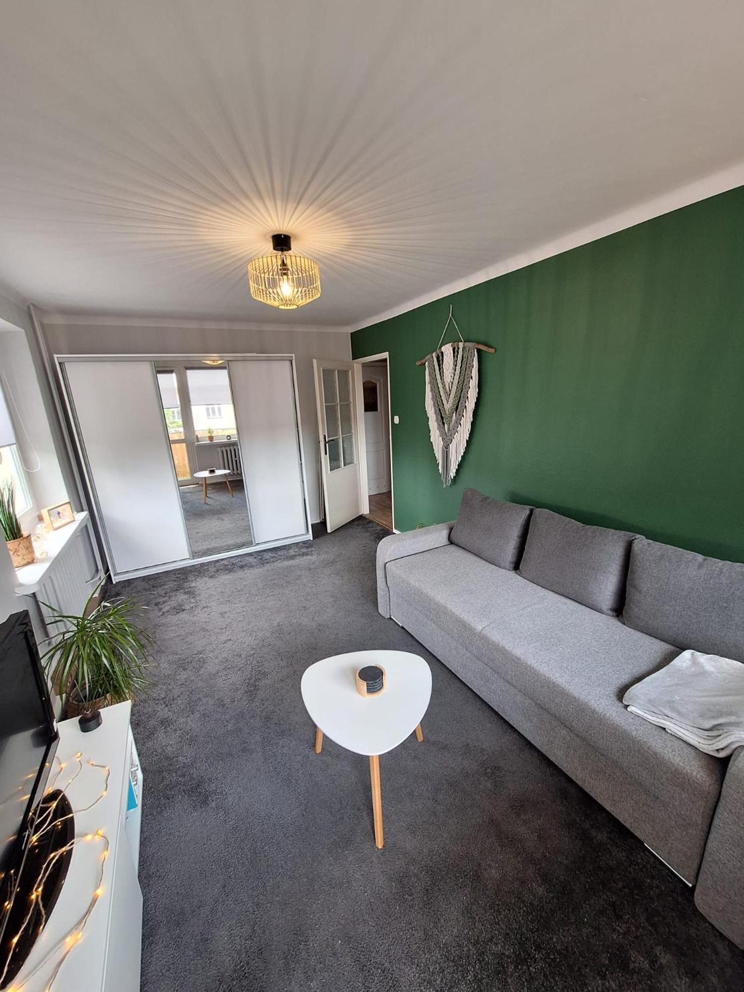 Apartament Dwupokojowy Z Balkonem 슈비노우이스쳬 외부 사진