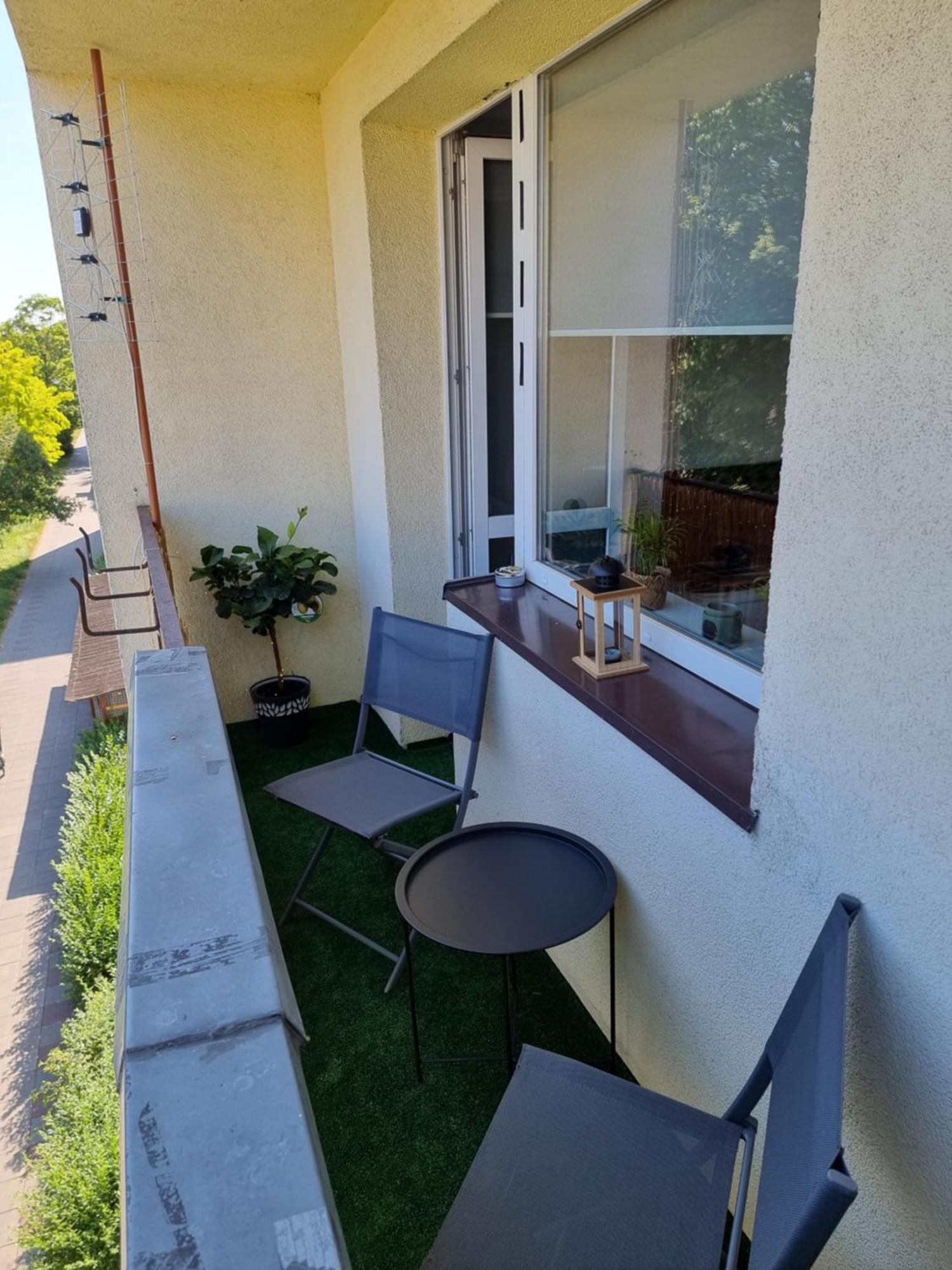 Apartament Dwupokojowy Z Balkonem 슈비노우이스쳬 외부 사진